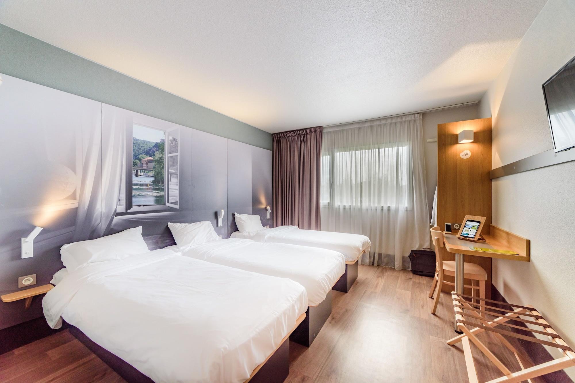 B&B Hotel Besancon Chateaufarine ภายนอก รูปภาพ