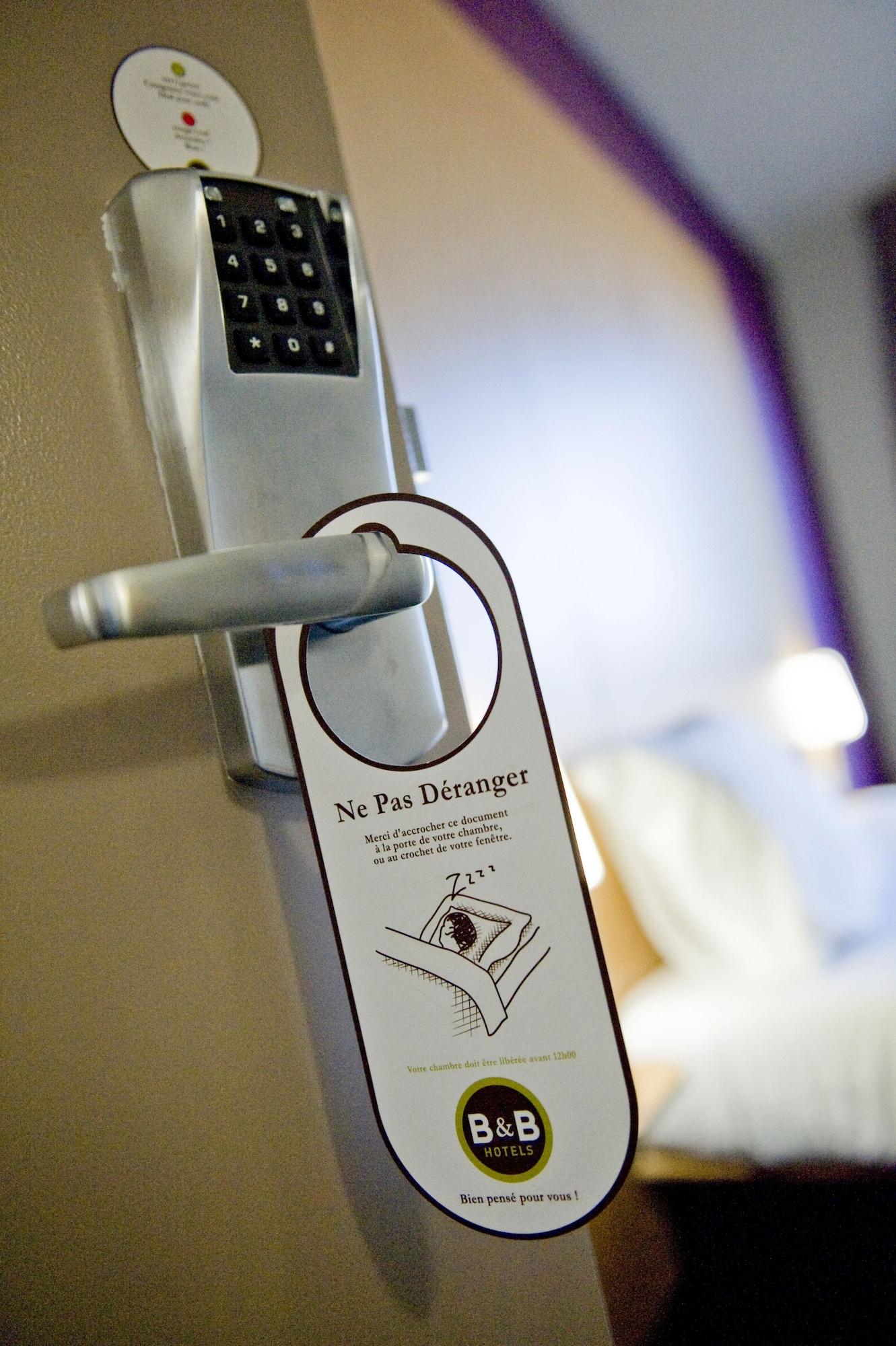B&B Hotel Besancon Chateaufarine ภายนอก รูปภาพ