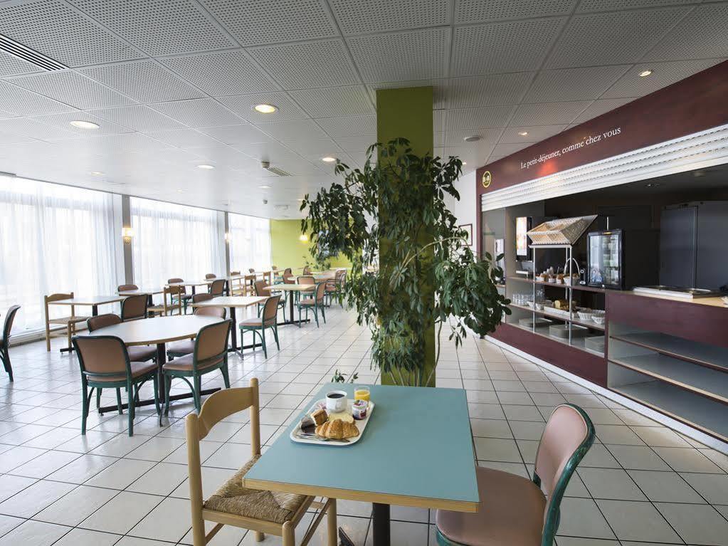 B&B Hotel Besancon Chateaufarine ภายนอก รูปภาพ